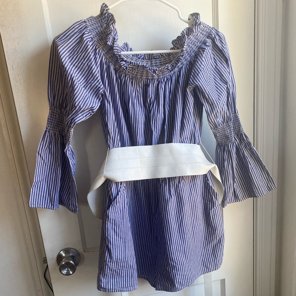 Saks fifth Avenue off the shoulder romper size LG